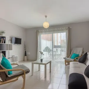 Beautiful 2-bed Townhouse Near Beach/el Medano! Apartamento